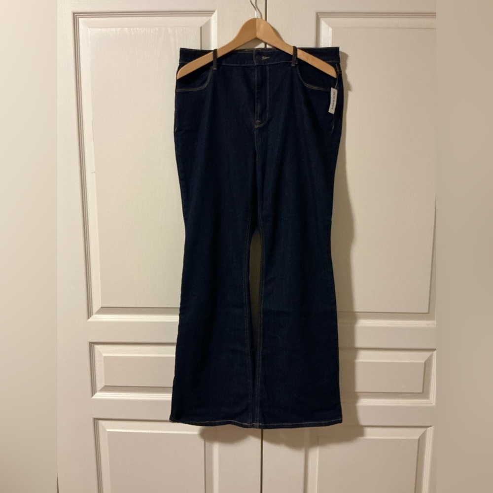 Old Navy High-Rise WOW FLARE Dark Blue Jeans, 14 NWT